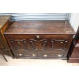 Early 18th Century oak mule chest with two single base drawers,