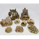 A collection of boxed Lilliput Lane models to include large properties (Q)