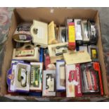 Collectors lots of diecast model cars/buses, Lledo, Corgi,