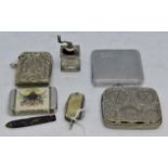 Assorted metal collection including; Masonic plated vesta case, ladies compact, metal coin holder,