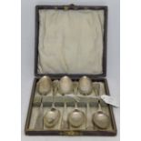 Set of six silver spoons, boxed, with emblem of North London Rifles Club, Sheffield 1908,