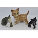 Beswick Persian Kitten 1885 ginger Swiss roll colourway, Cat 1437 seated and looking up,