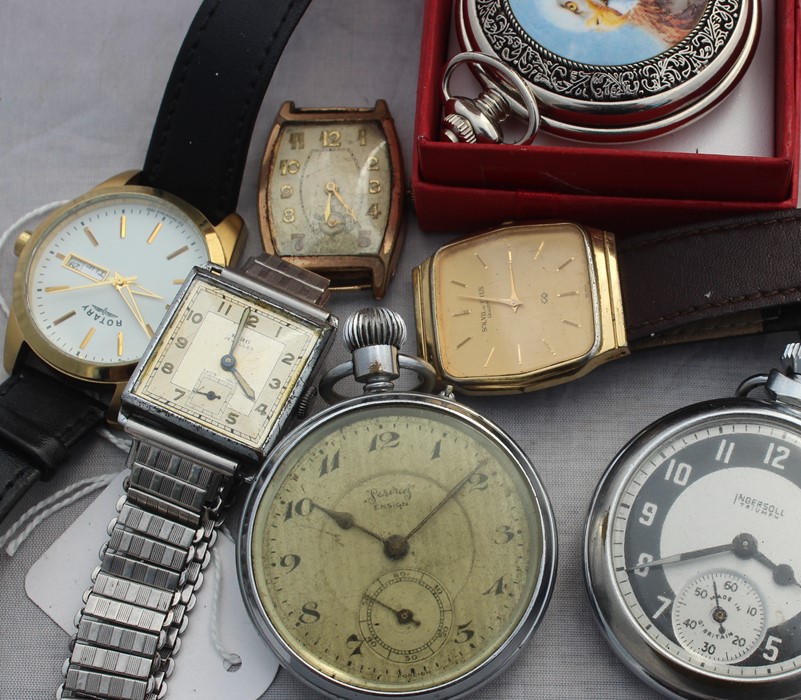 A collection of wrist and pocket watches. (7)