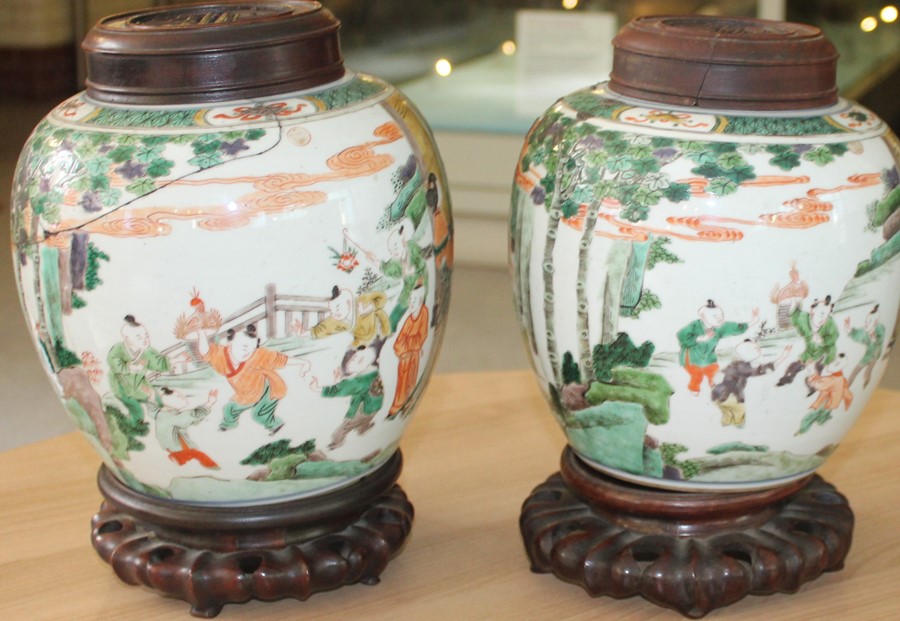 A pair of Chinese Kangxi style ginger jars retaining original hardwood stands and tops with shou - Image 5 of 5