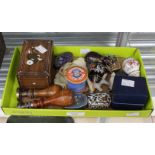 Collection of Cloisonne items ie boxed onyx. small Chinese box, stamps and other (Q)