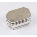 A George III shaped rectangular combination snuff and pill box, double sided with canted corners,