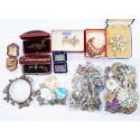 Costume jewellery; including a Victorian 9ct gold double scarab brooch, replacement pin total