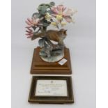 Royal Worcester model of a nightingale by Dorothy Doughty with wooden box and certificate