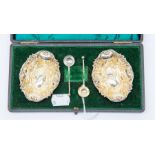 Birmingham 1895 silver pair of salts with two 1901 silver spoons in leather case