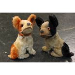 A pair of Steiff vintage French Bulldogs, one with button in ear, circa 1920, 4" tall approx