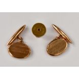 A pair of 9ct gold cufflinks with A 9ct shirt stud , total weight approx 5.0 grams