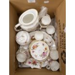 Assorted pieces of Crown Derby Posy pattern including coffee set (Q)