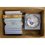 Collection of Wedgwood, boxed cabinet plates (Q)