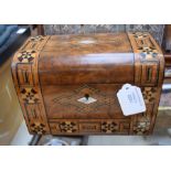 Late 19th Century walnut tea caddy with inlaid parquetry detail