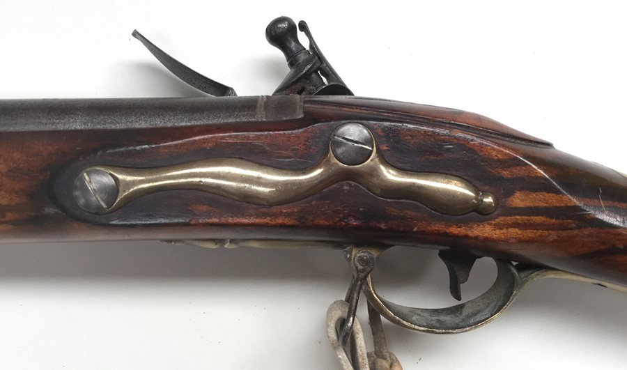 Flintlock Musket with 45.5 inch barrel. BP Proof mark. Action a/f. Overall length 61.5 inches. Brass - Image 4 of 8