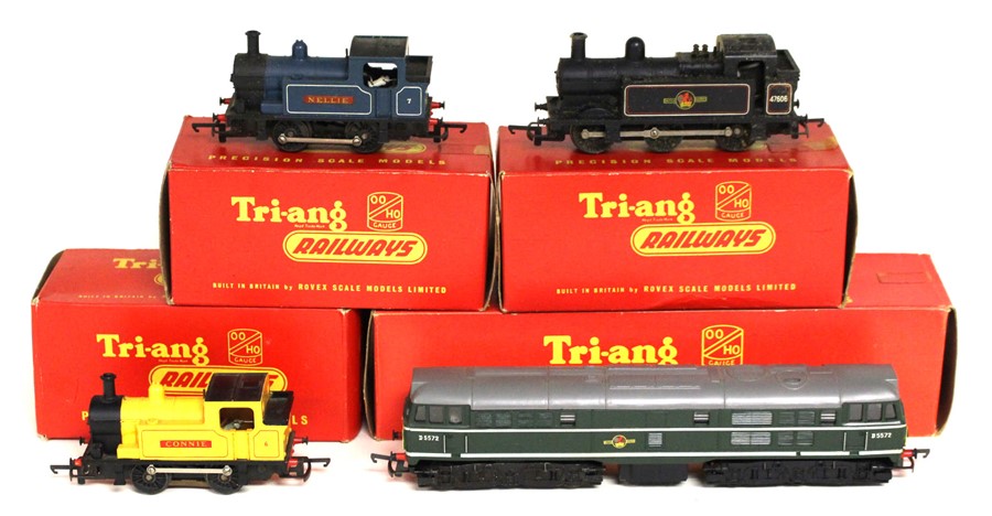 Hornby: A Tri-ang Hornby locomotive, AIA-AIA Diesel, R357; together with an Industrial Locomotive '