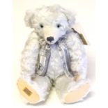 Merrythought: A Merrythought, 'Washington' bear, L.E. 19/75, height approx. 46cm.