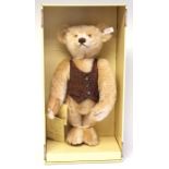 Steiff: A boxed Steiff, British Collector's 1996 Teddy Bear, Limited Edition No. 1971/3000, complete