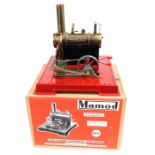 Mamod: A boxed Mamod Twin Cylinder Superheated Steam Engine, SE3, excellent condition.