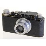 ***AUCTIONEER TO ANNOUNCE GUIDE PRICE HAS BEEN AMENDED*** Leica: A cased Leica II camera body,