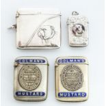 Four assorted vesta cases, to include a silver example with the head of a bulldog, another and two