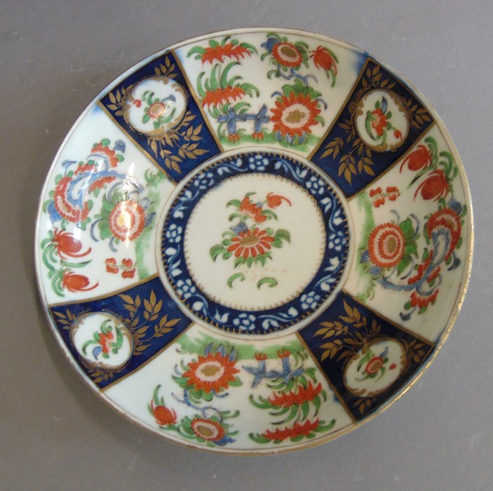 A Worcester tea cup and saucer Dr Wall period painted with the Queens pattern, circa 1765 72, cup - Image 2 of 8