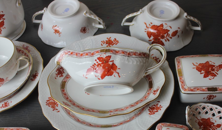 An extensive Herend Apponyi (Chinese Bouquet) pattern hand painted porcelain part dinner and tea