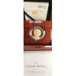 ***COLLECTED 19/10/19 BJ *** Royal Mint, Platinum Wedding Gold Proof £5, in Original Case with