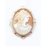 **AWAY RETURN TO THE HEDGEHOG MF 30:10:19** A late Victorian 9ct gold mounted cameo