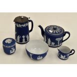 Five items of Wedgewood blue Jasper dip wares (5)