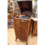 A 1930's gramophone, standing, Victrola