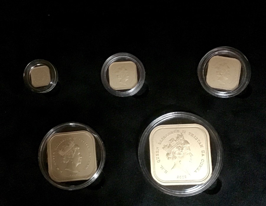 *** COLLECTED 19/10/19 BJ *** Tristan Da Cunha, The 2019 Britannia Four Sided Gold Coin Definitive - Image 2 of 2