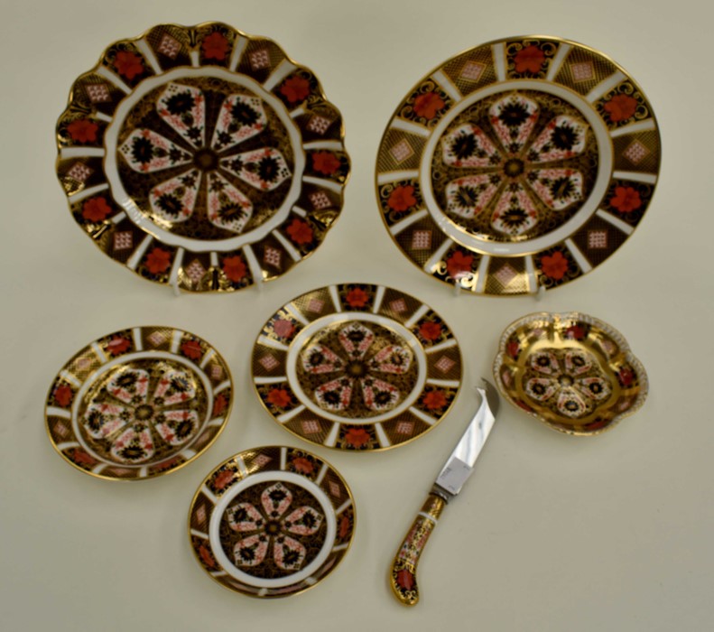 Royal Crown Derby Imari 1128 plates and pin trays, and cheese knife, second quality (7 pieces)