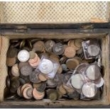**REOFFER IN A&C NOV £20-£40** UK and World Coins (one box)
