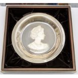 A silver plated dish commemorating HM The Queen's 1977 Silver Jubilee.