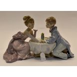 Lladro: a figurative group " Young Love" no 6630