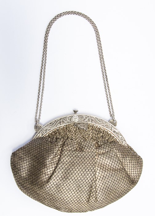 Early 20th Century French silver Chinese style purse