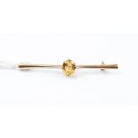 A 9ct gold and critrine bar brooch, total gross weight approx 4.3gms