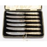 Set of 6 Sheffield silver tea knives with detailed handles, date letter 1937 (boxed)