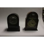 Two 20th Century mantle clocks.