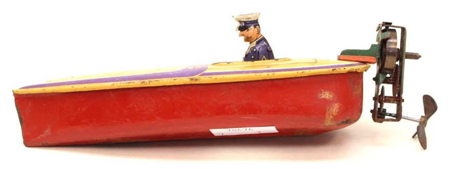 Guntherman, Germany, tinplate clockwork boat, working.