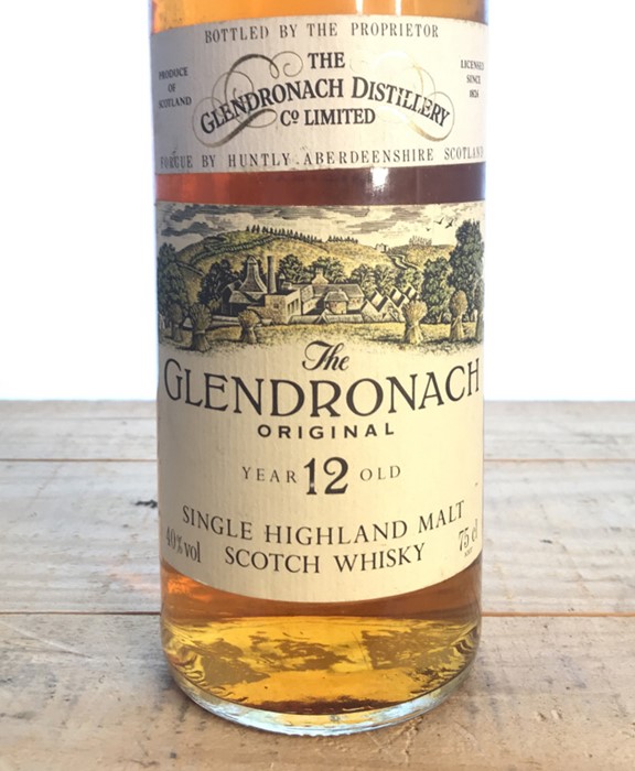 A bottle of Glendronach 12 year old Single Highland malt scotch whisky. Region: Highland Distillery: - Image 2 of 3