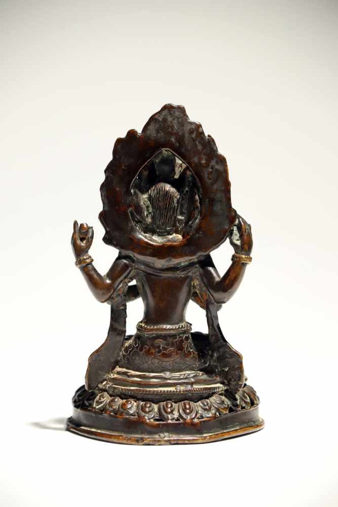 ShadakshariBronzeTibet19th ctH: 16 cmAvalokiteshvara Shadakshari sitting in padmasana (lotus pose) - Image 4 of 5