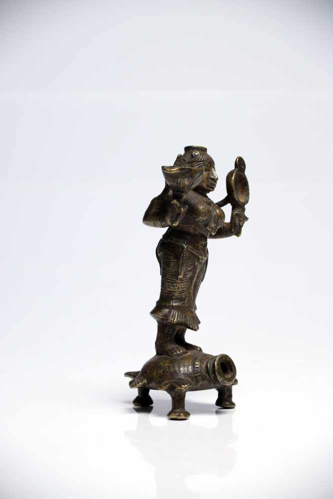 Dipa Lakshimi oil lampBronzeSouth India17th ctH: 12 cm Dipa Lakshimi is the goddess of fertility and - Image 2 of 5