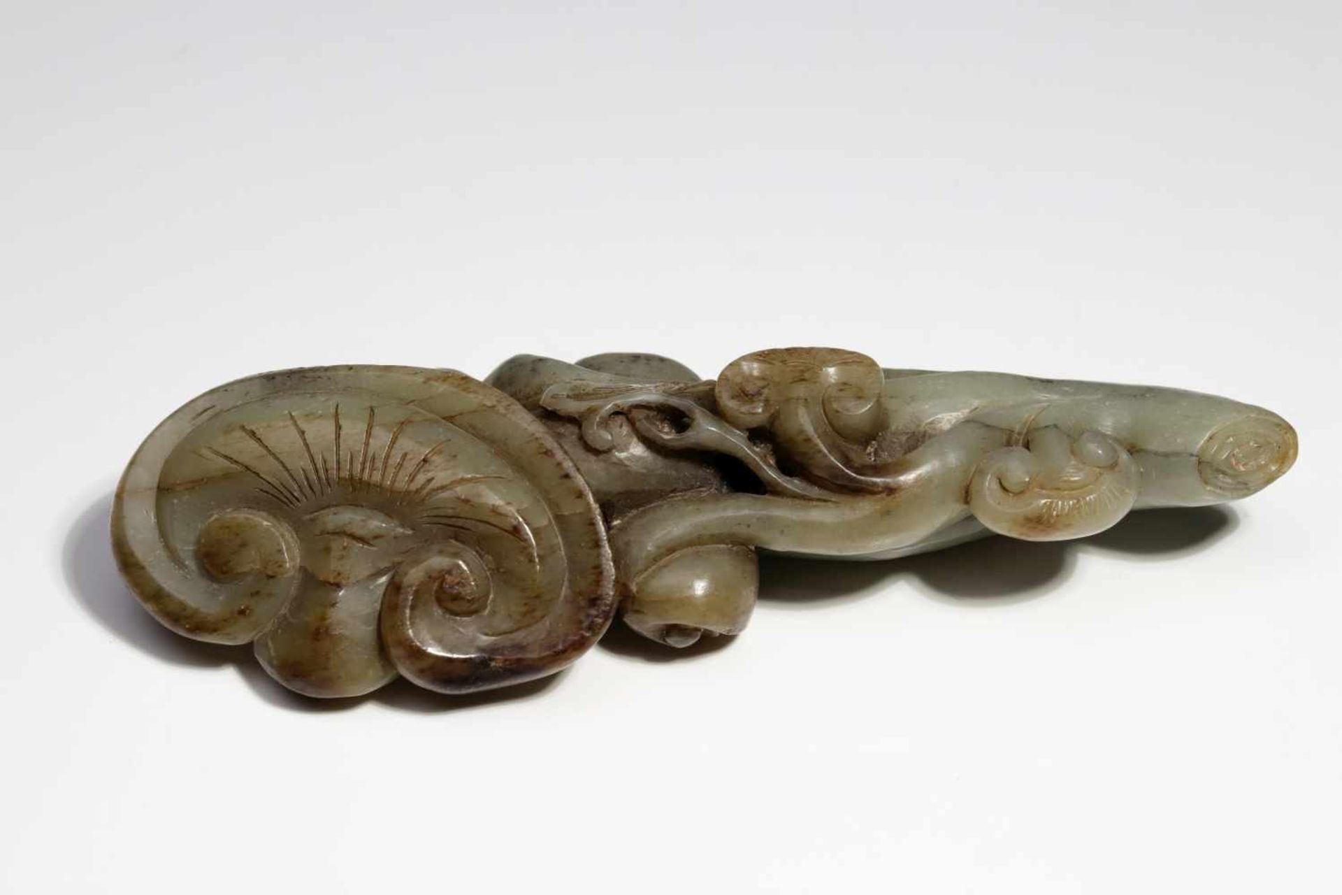 JADE CARVED LOTUS FLOWERjade,China, Qing Dynasty,Size: 19 cmLarge jade carving in the shape of a