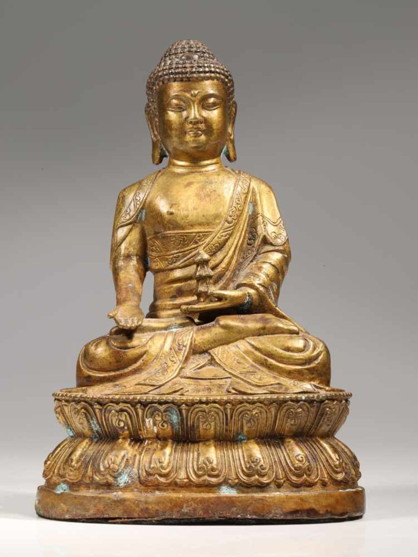 BUDDHABronze,China, 18th centuryDimensions: Height 17 cm / Wide 12 cm / Depth 12 cmWeight: 866