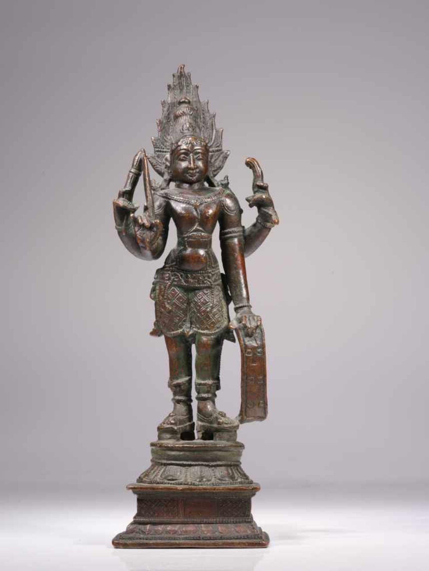 VIRABHADRA-SHRINEBronze,India 18th centuryDimensions: Height 23 cm / Wide 7 cm / Depth 6,5 cmWeight: