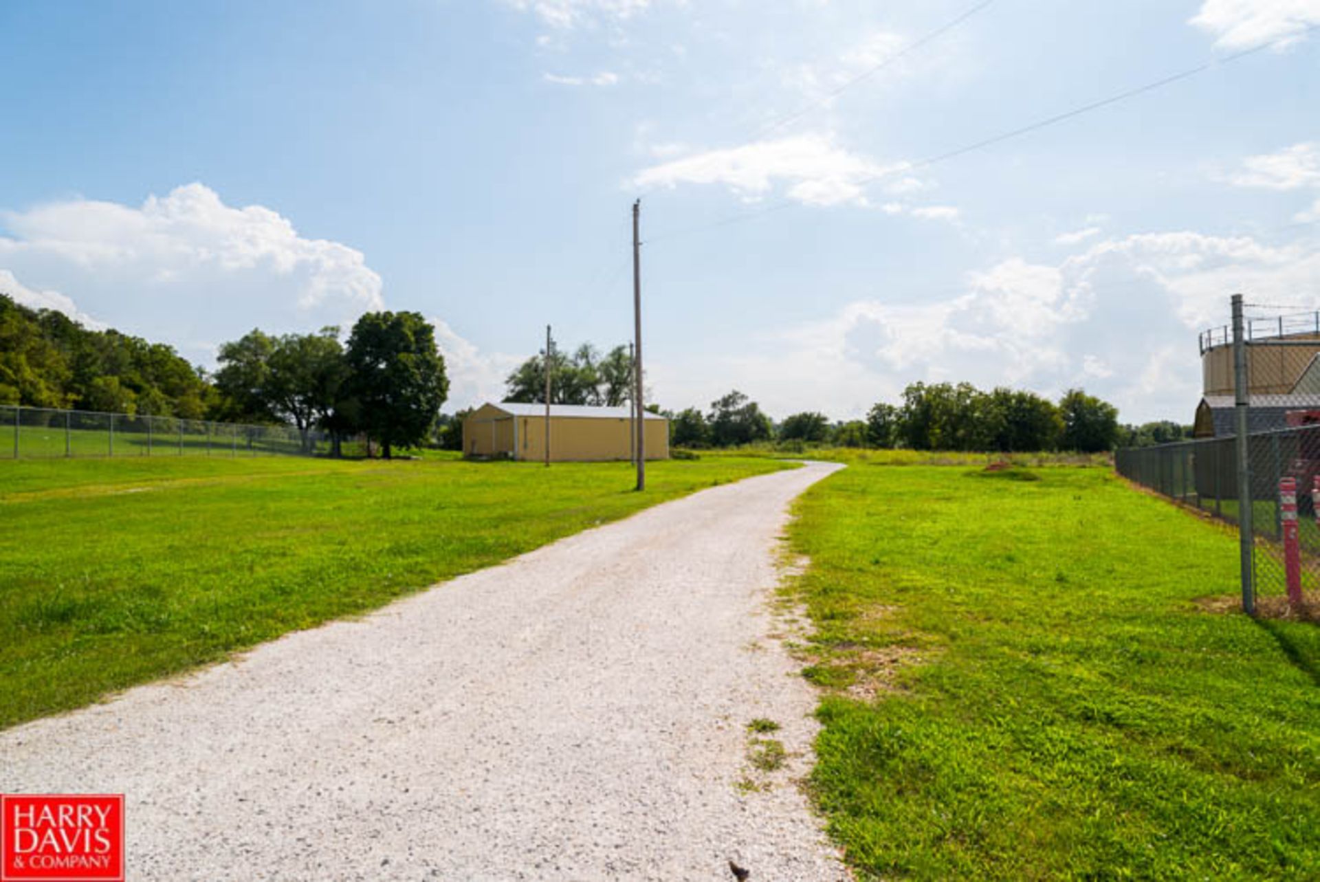 Real Estate - Former Dairy Processing Plant & Warehouse - 33 Acres - Image 11 of 27