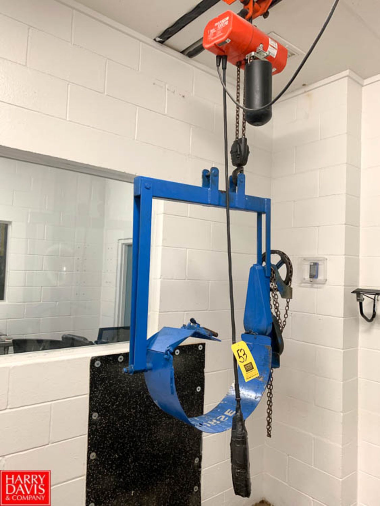 CM Valuestar 1 Ton Electric Chain Hoist with Mores Barrel Lifter Rigging Prices: 125