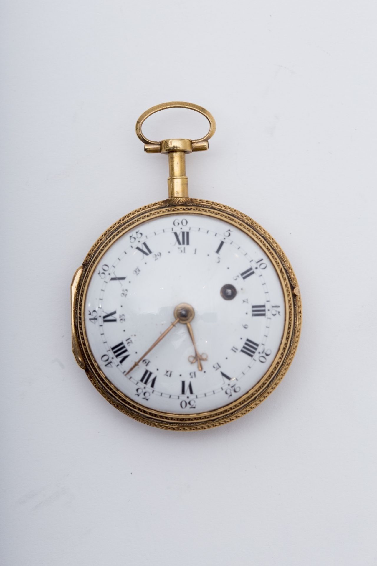 Pocket watch: 15 kt yellow and rose gold, round dial with enamelled gallant scene on the back.